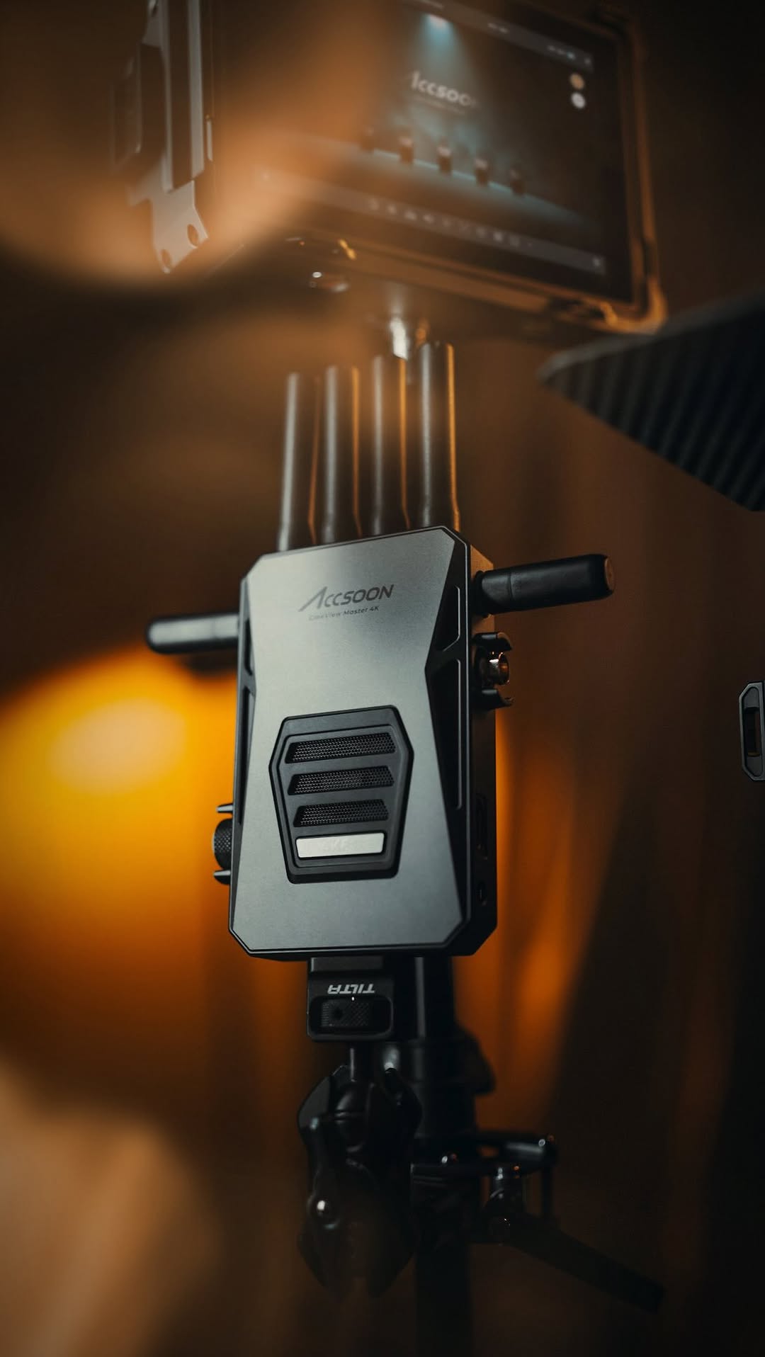 NEW YOUTUBE VIDEO, LINK IN DESCRIPTION📡  The more my career has progressed, the bigger the gear has gotten, and now that I’m at a stage of putting together full-on productions, the need for a wireless transmission system has never been greater🎥  ​⁠@accsoontech and @holdannews kindly sent out the CineView Master 4K for me to review and my experience so far has been nothing short of excellence🔥 #accsooncineview #holdannews #filmmaking